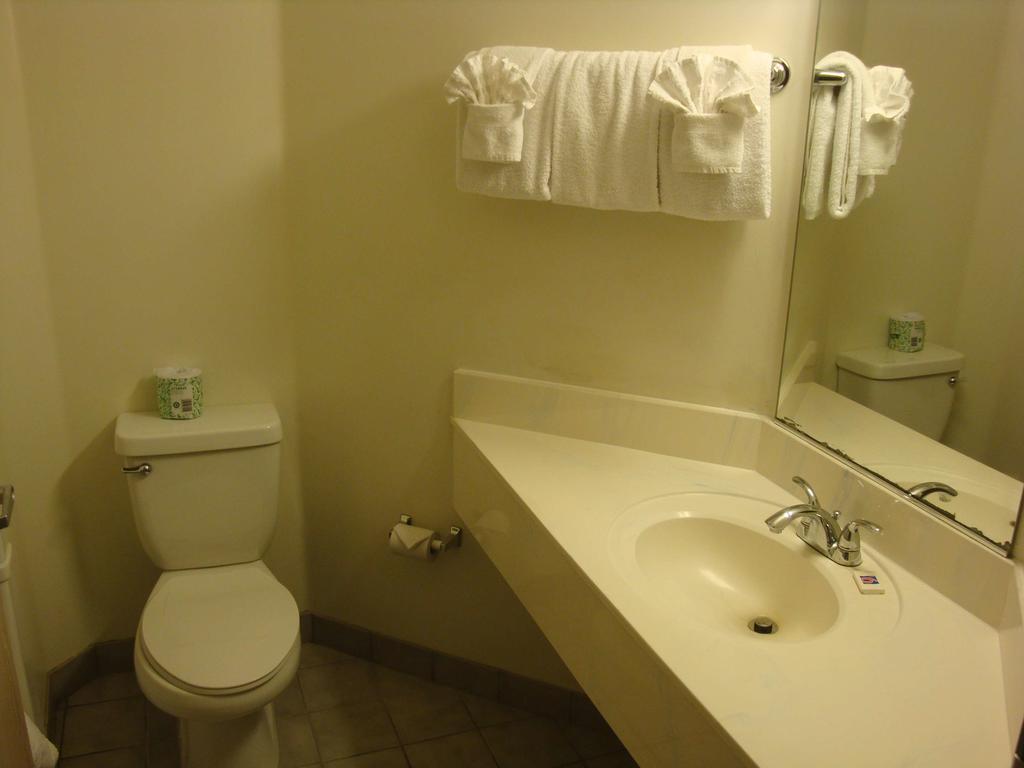 Lakeside Inn Lake Havasu City Exterior foto